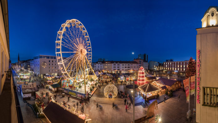 Weihnachtsmarkt (c) Helmut Groß (1).790038 Weihnachtsmarkt