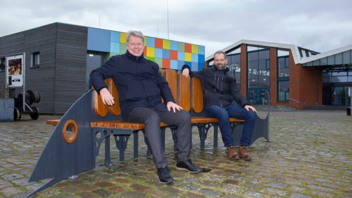 Fischbank Dr Ralf Meyer und Sebastian Gregorius (c) Tanja Mehl_Erlebnis Bremerhaven