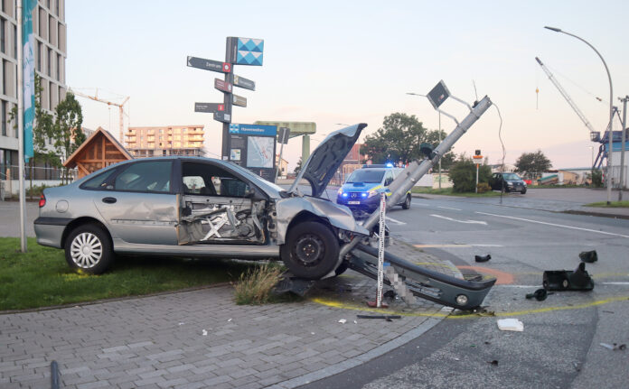 Unfall_Barkhausenstraße